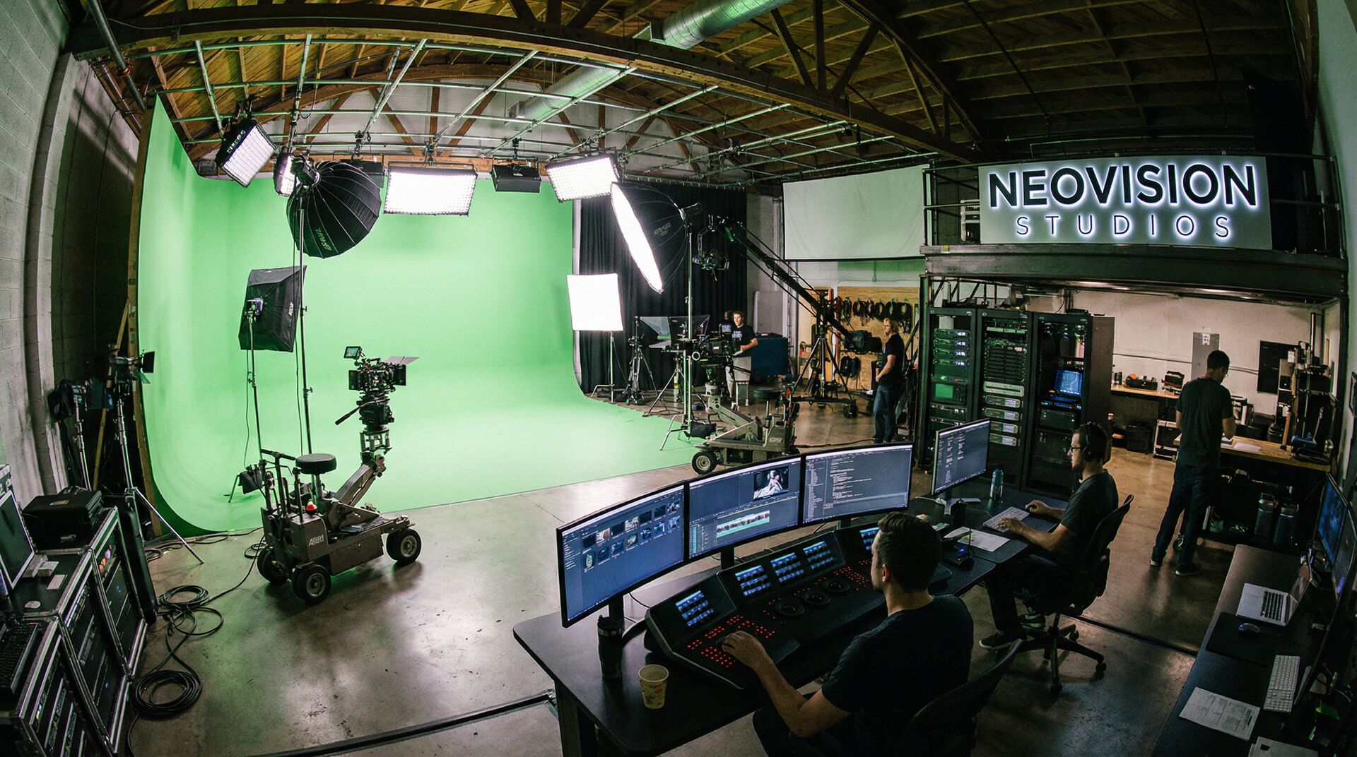 丝瓜视频工作室参观